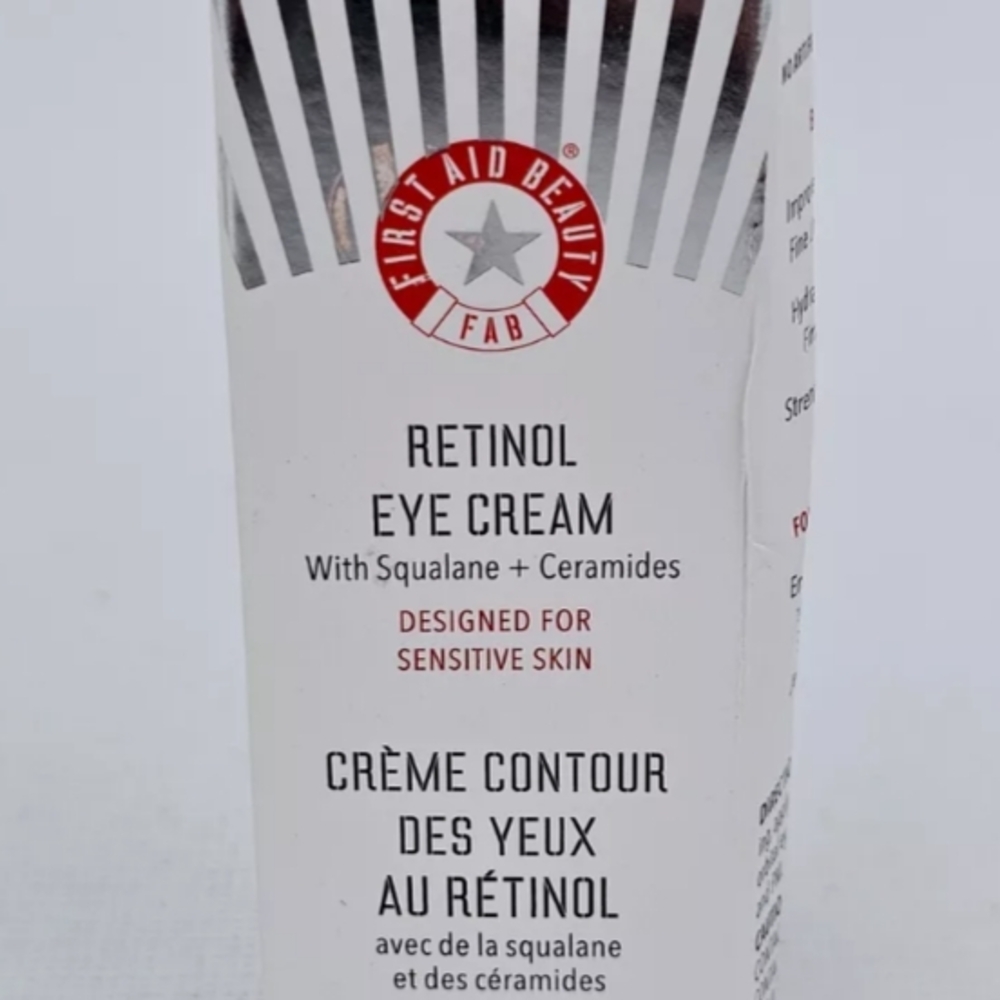 First Aid Beauty Retinol Eye Cream - White and Red